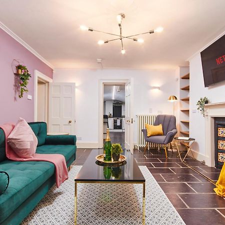 Beautiful 2Bedroom 4 Actual Beds House With Wifi By Purestay Bath Buitenkant foto