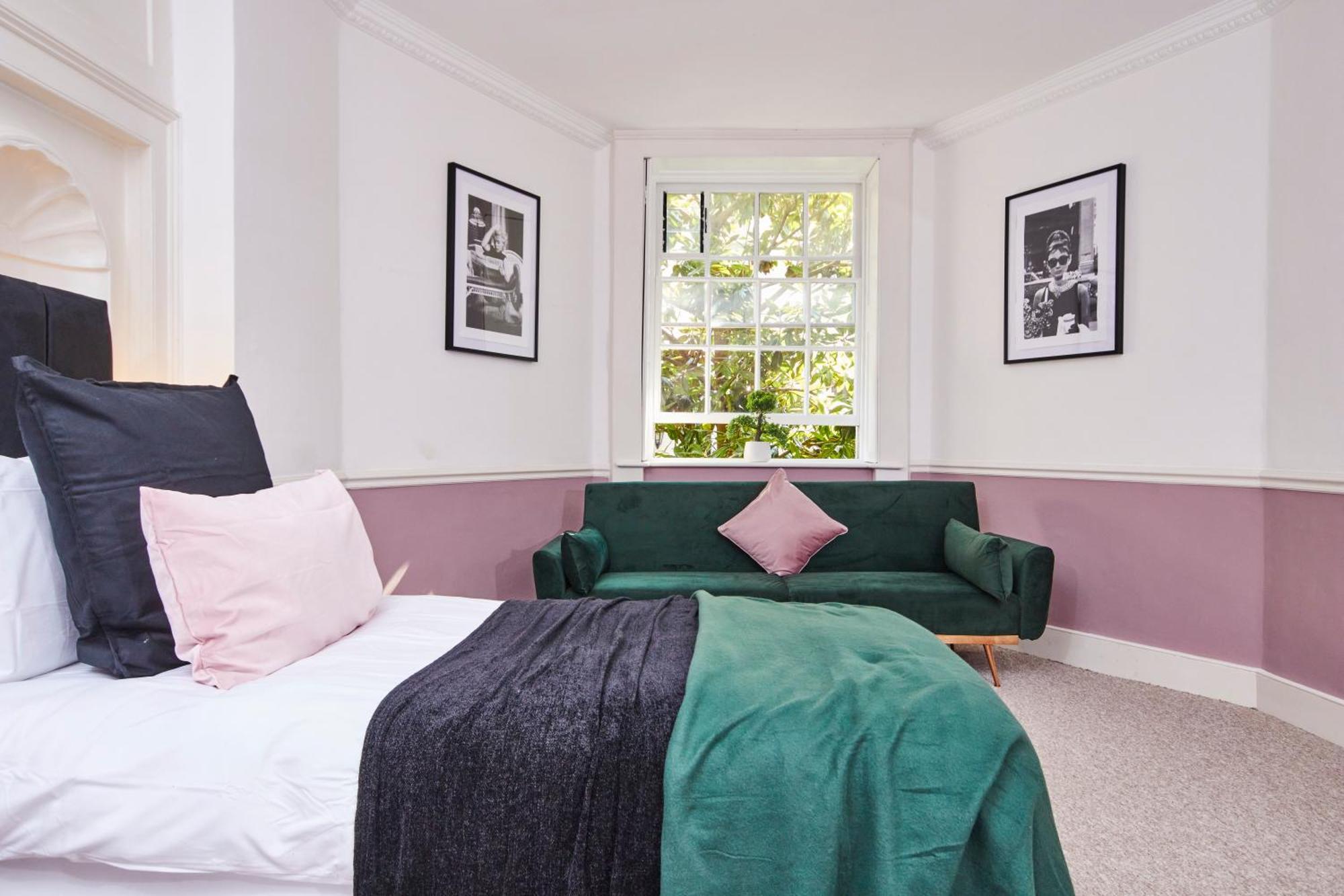 Beautiful 2Bedroom 4 Actual Beds House With Wifi By Purestay Bath Buitenkant foto